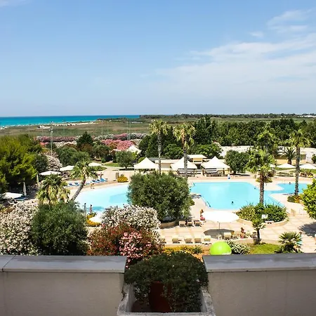 فندق Villaggio La Giurlita