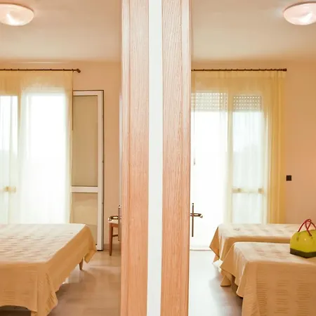 فندق Villaggio La Giurlita *