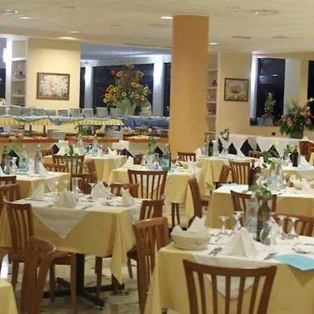 Villaggio La Giurlita * توري موتسا